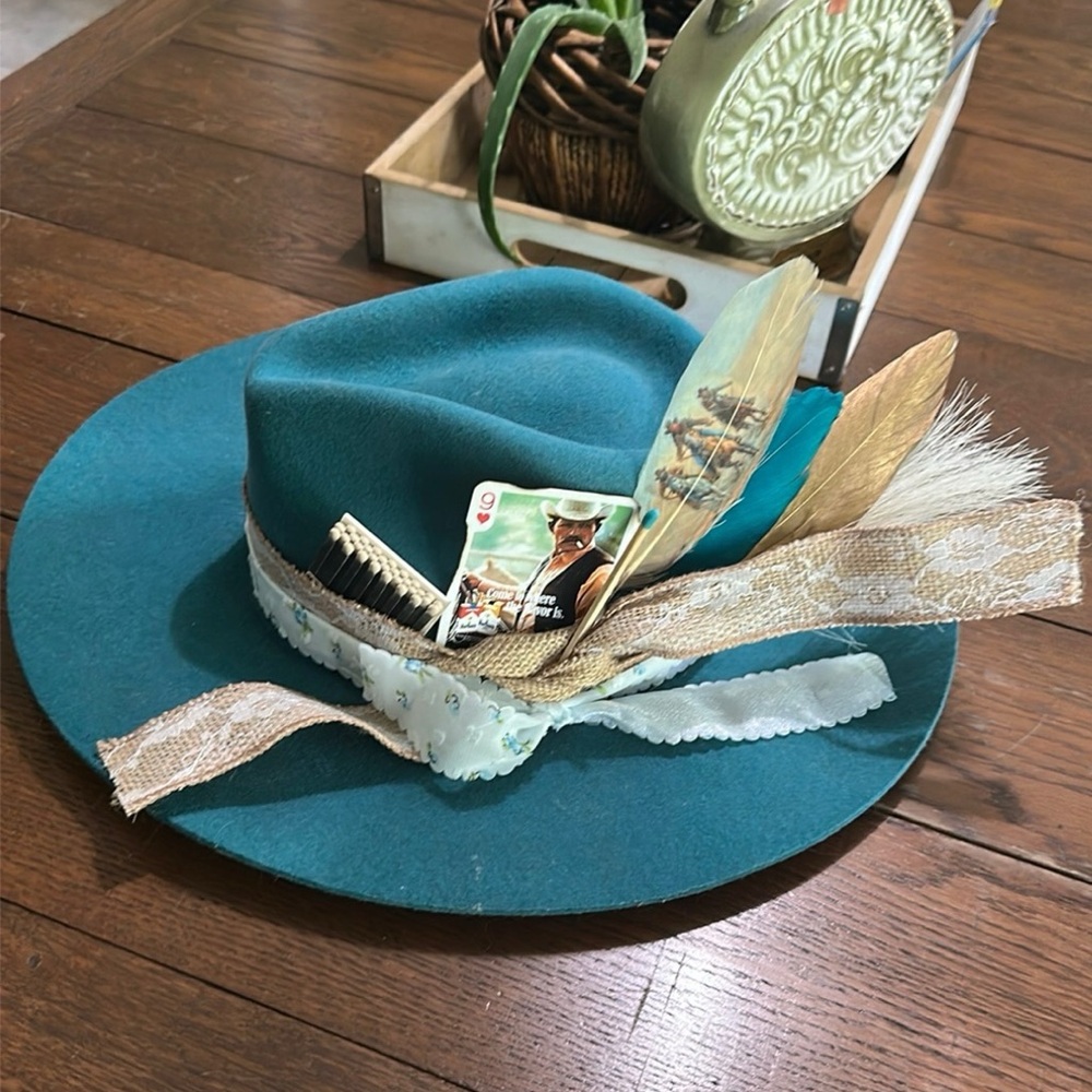 Charlie 1 Custom Wide-Brim Hat - Picture 2 of 8